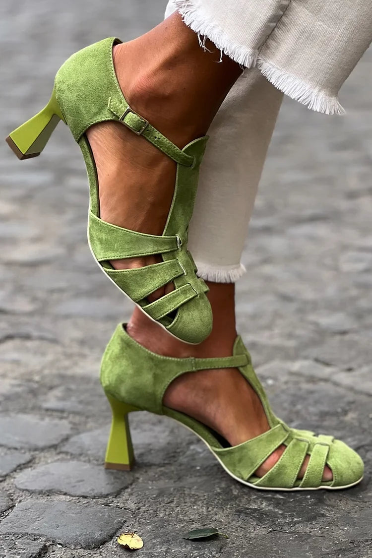 LIVIA | Eleganti Sandali con Tacco Medio e Design Incrociato