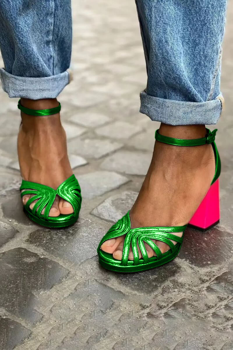 LUMA | Elegante Sandalo Metallico con Tacco Fluo per uno Stile Unico