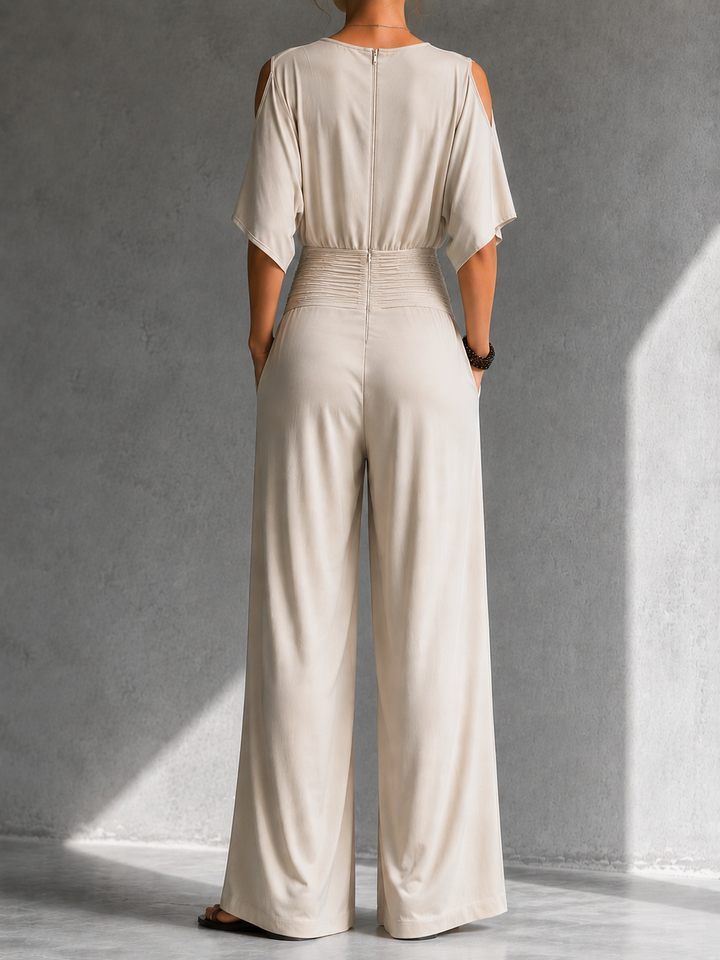 Alia | Combinazione elegante con effetto portafoglio e gambe larghe