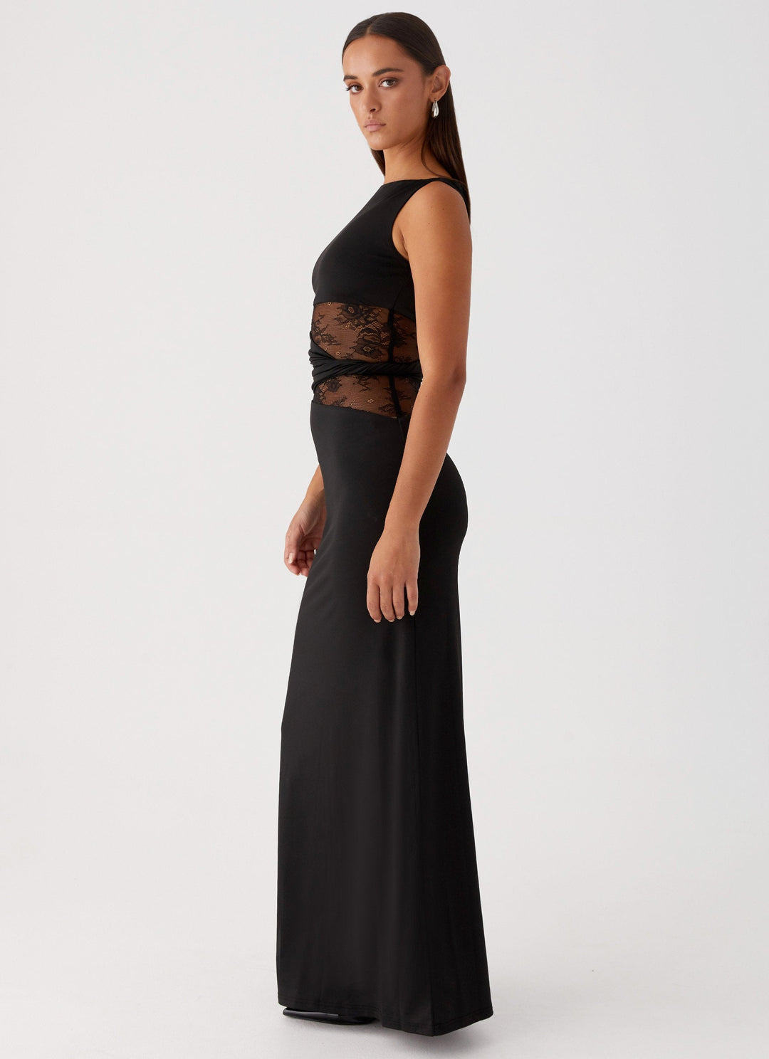 Leni - Maxidress aderente con tagli discreti e lacci