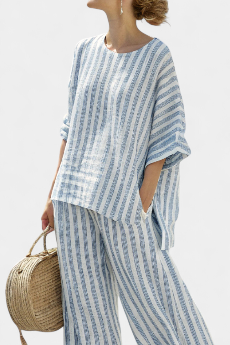 Federica – top in lino a righe blu sofisticato e pantaloni rilassati