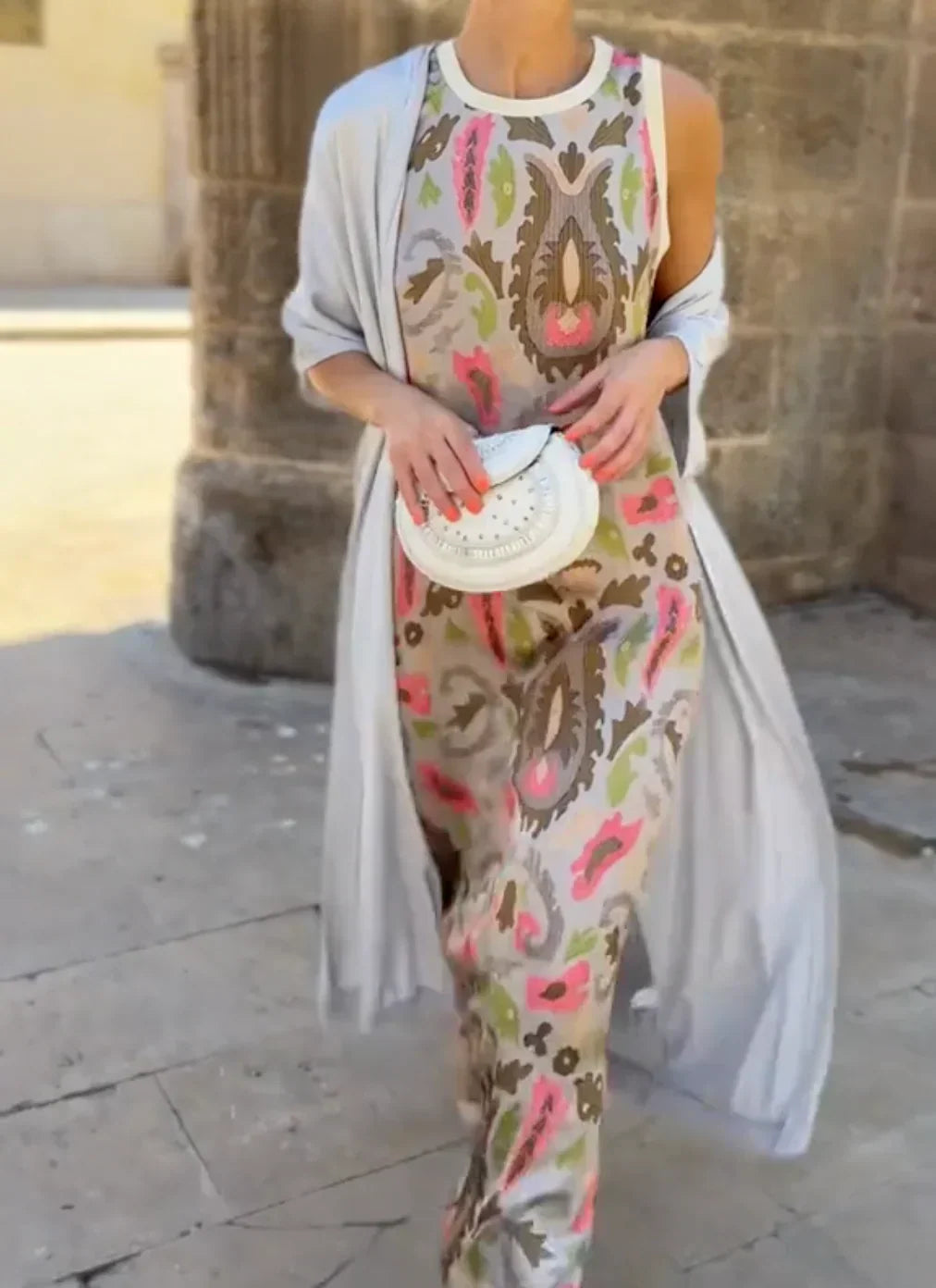 Bella - Set di due pezzi con stampa in stile urbano, perfetto per un look alla moda