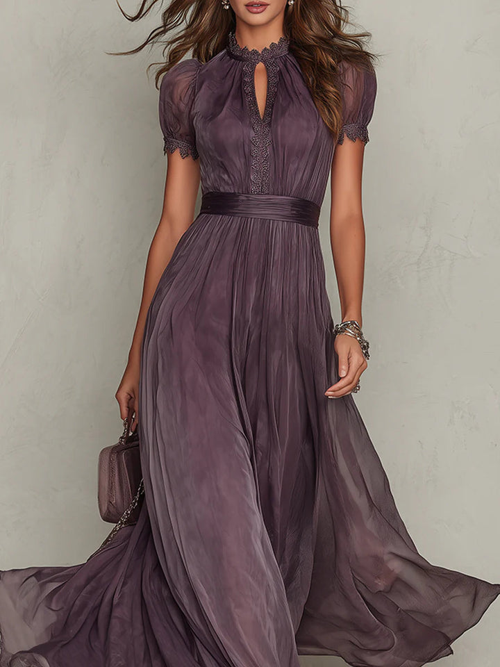 Flavia | Abito lungo viola con scollo a goccia e bordo in pizzo di chiffon