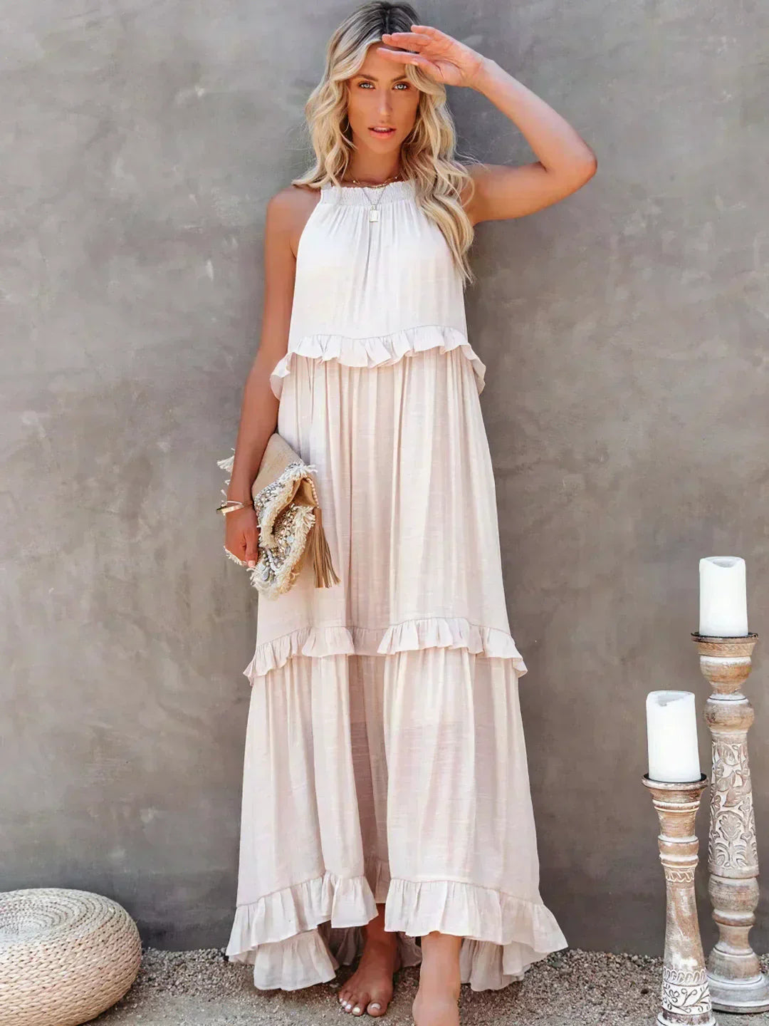 Emilia™ - Elegant Maxi Dress con Scollo a Halter e Dettagli a Volant per uno Stile Unico