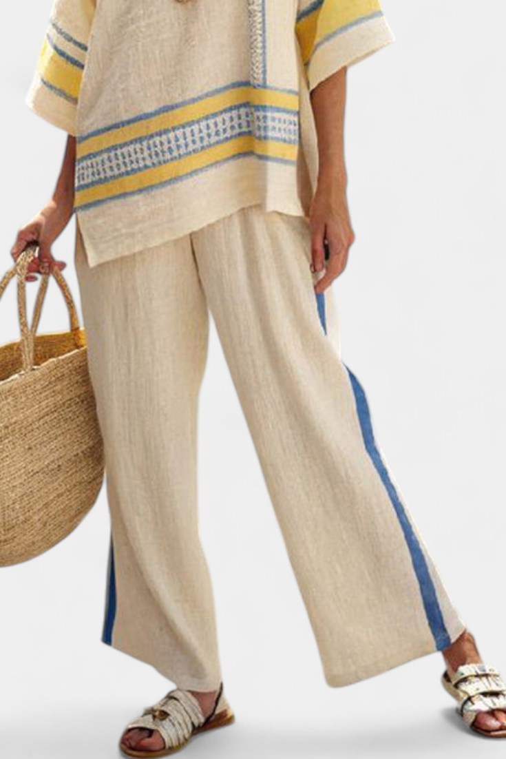 Elegante Set Mediterraneo Daisy con Dettagli in Blu e Giallo per uno Stile Sofisticato