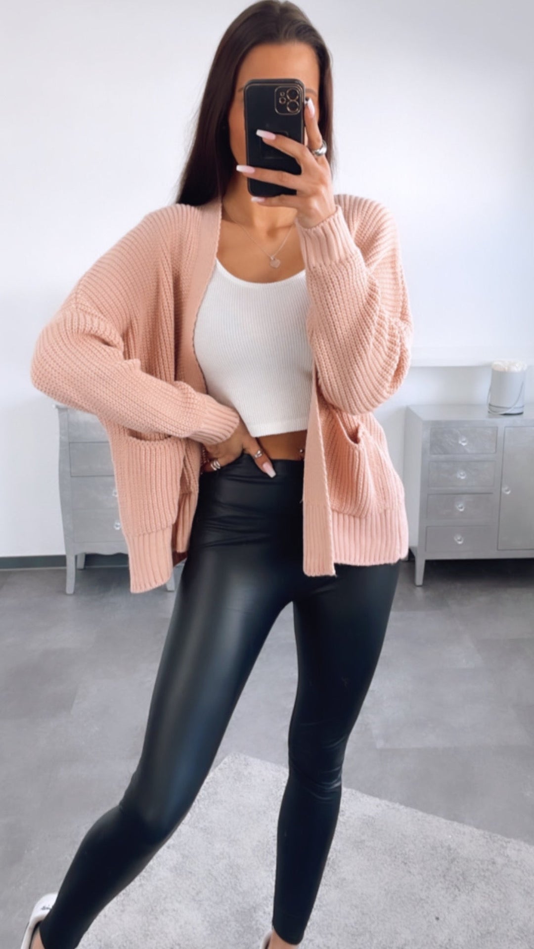 Leggings Neri in Ecopelle - Stile Artistico
