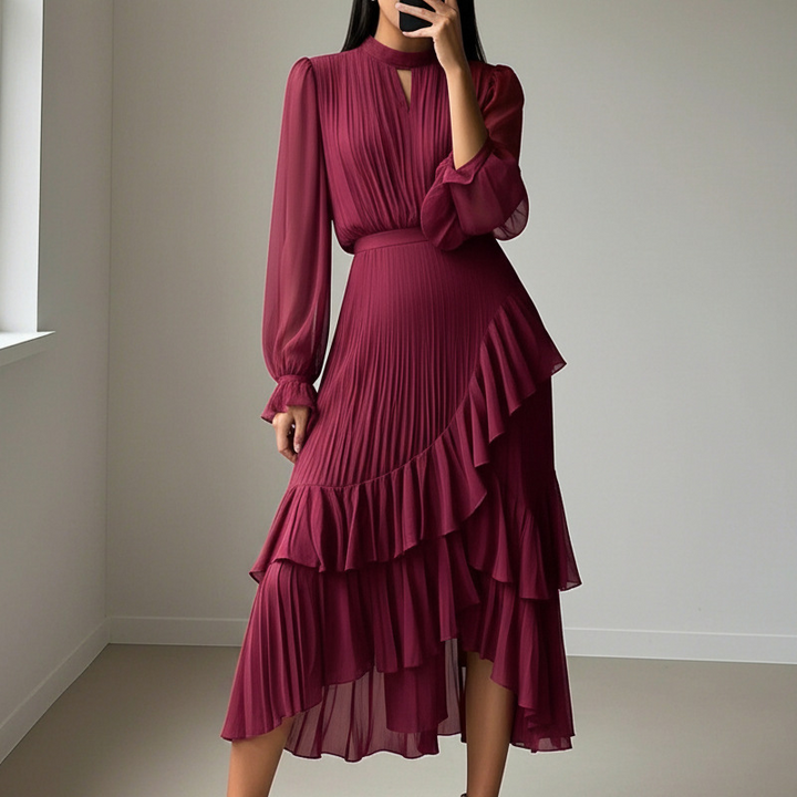 Elegante abito midi plissettato con volant
